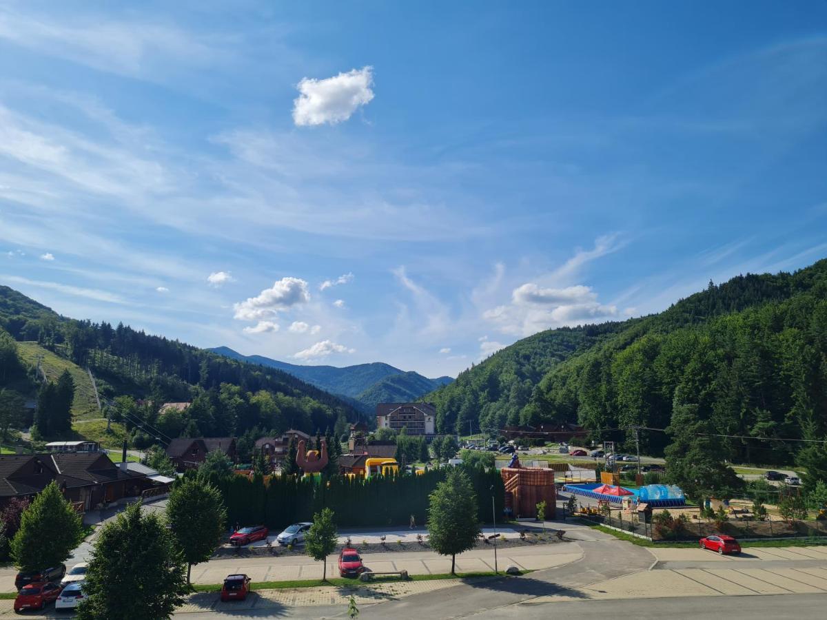 Snowland Apartmany Valča Exterior foto
